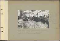 Col de Bussang (près). Halte d'une colonne de prisonniers allemands capturés à l'Hartmannswillerkopf