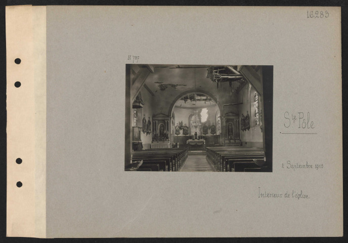 Sainte-Pôle. Intérieur de l'église