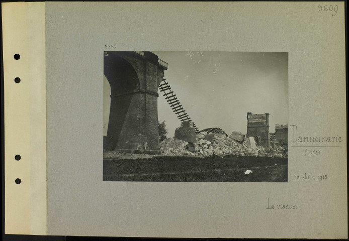 Dannemarie (Près). Le viaduc