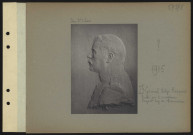 S.l. Lieutenant général belge Rucquois. Buste par le sculpteur Eugène de Bremaecker