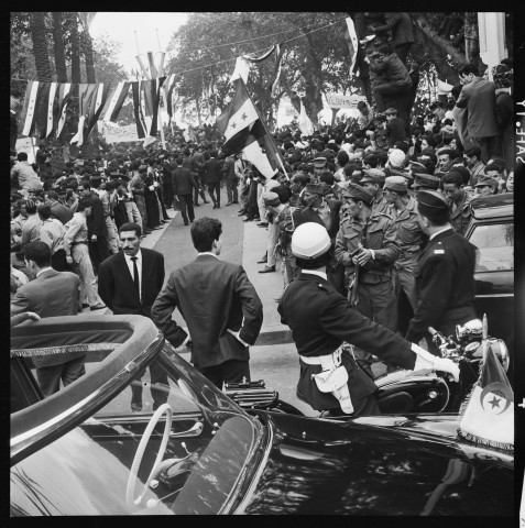 Nasser à Alger : obsèques de Mohammed Khemisti (suite): 2