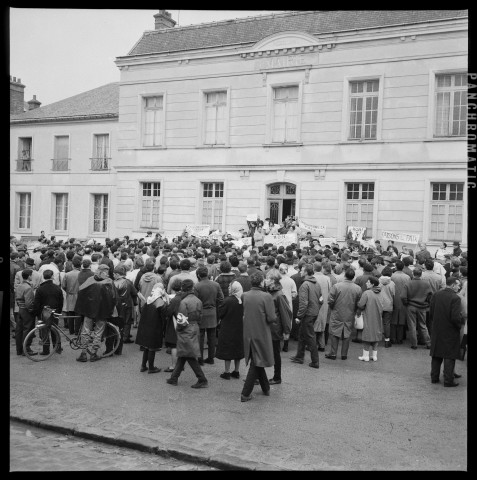 Marche contre la bombe à Taverny-Bessancourt