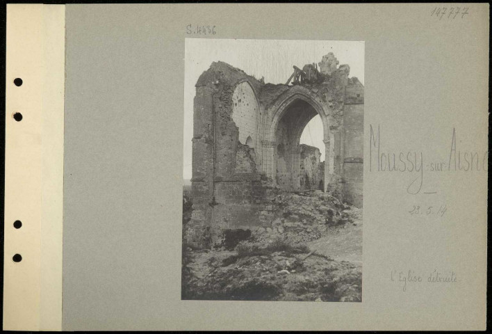 Moussy-sur-Aisne. L'église détruite