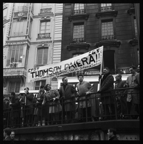 Manifestation des salariés de Thomson à Paris. Manifestation du Premier mai