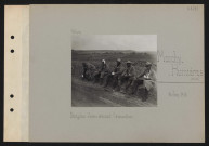 Monchy-Humières (près de). Sénégalais blessés attendant l'évacuation