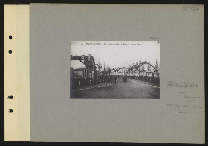 Hénin-Liétard. Cité Darcy. Une rue