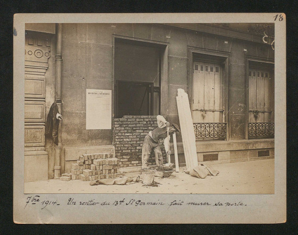 Un rentier du boulevard Saint-Germain fait murer sa porte