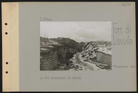 Fort de Liouville. Le fort bombardé ; les fossés