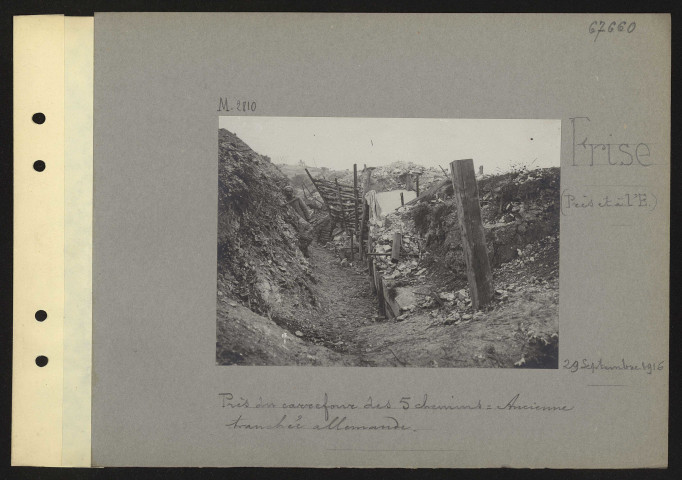 Frise (près et à l'est). Près du carrefour des 5 chemins : ancienne tranchée allemande