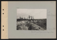 Le Mont-Renaud. Pentes sud-ouest ; au deuxième plan, à droite, le village de Passel