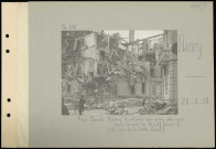 Nancy. Rue Poirel. Maison bombardée par avion allemand dans la nuit du 26 au 27 février 18 (en face de la salle Poirel)