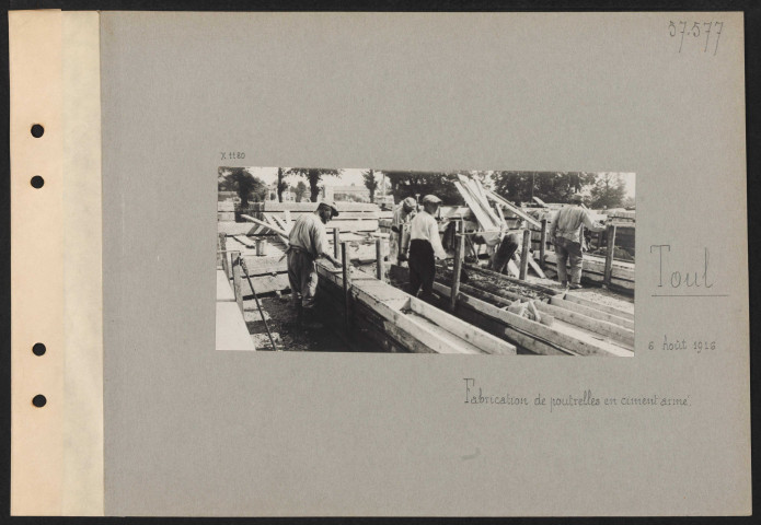 Toul. Fabrication de poutrelles en ciment armé