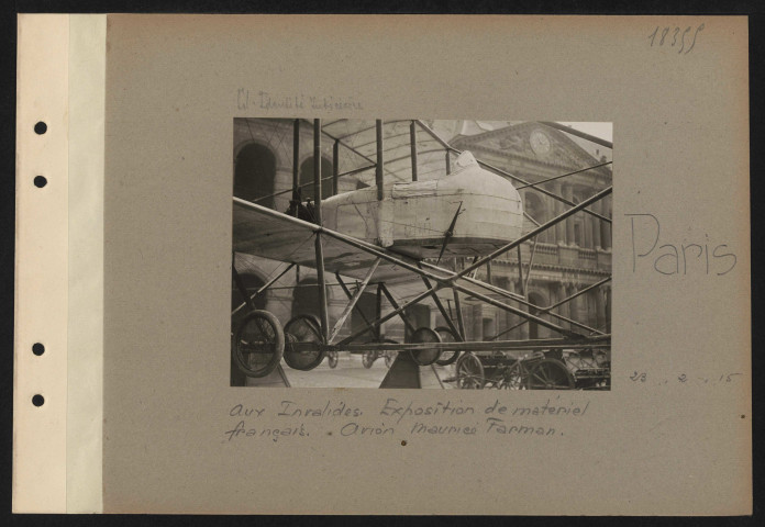 Paris. Aux Invalides. Exposition de matériel français. Avion Maurice Farman