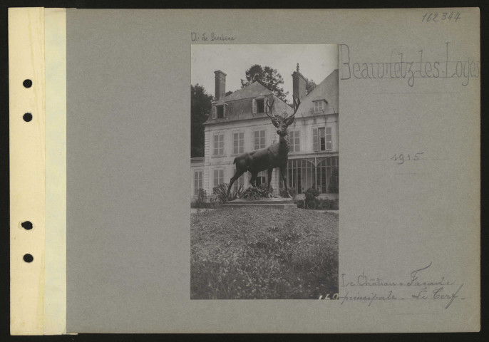 Beaumetz-lès-Loges. Le château : façade principale. Le cerf