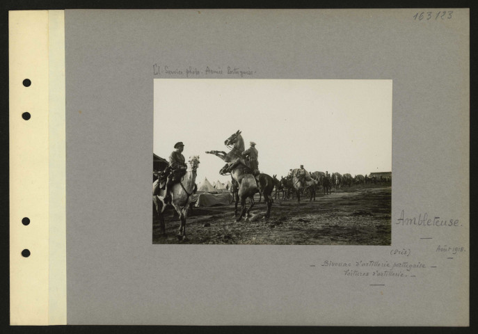 Ambleteuse (près). Bivouac d'artillerie portugaise. Voitures d'artillerie