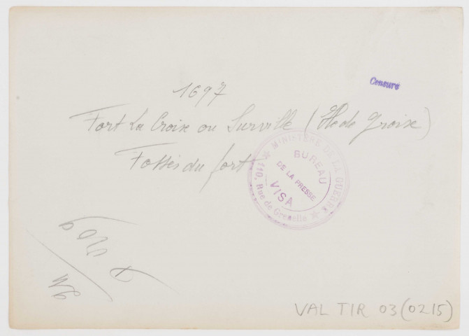 Fort de Surville (Ile de Groix). Fossés du fort