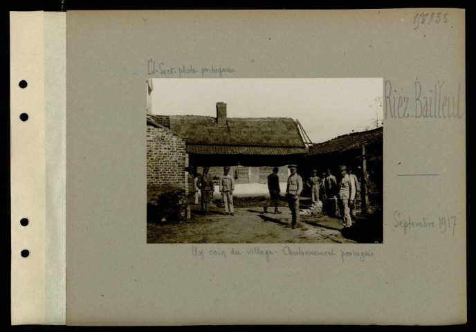 Riez-Bailleul. Un coin du village. Cantonnement portugais