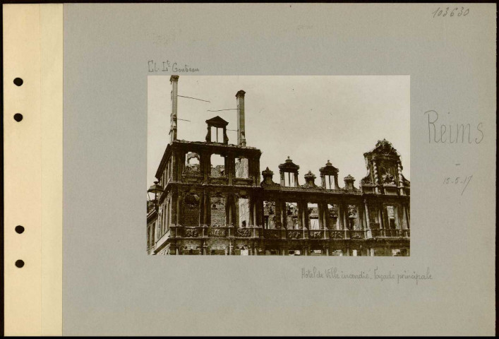 Reims. Hôtel de ville incendié. Façade principale