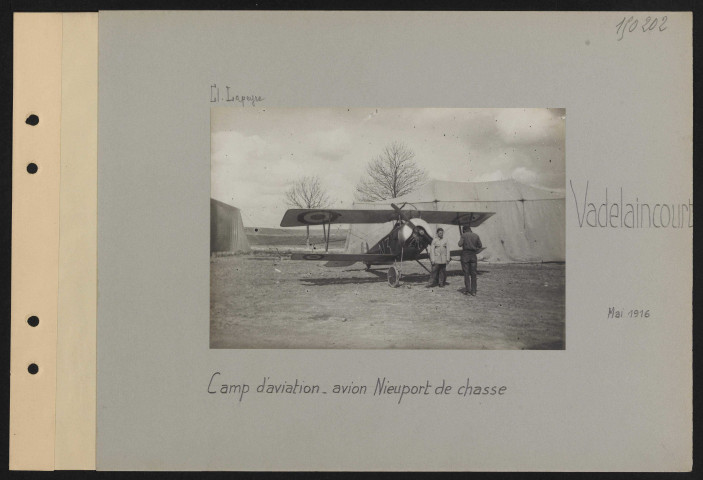 Vadelaincourt. Camp d'aviation. Avion Nieuport de chasse
