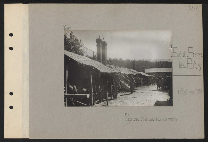 Saint-Pierre-les-Bitry. Fabrique d'optique : écurie de mulets