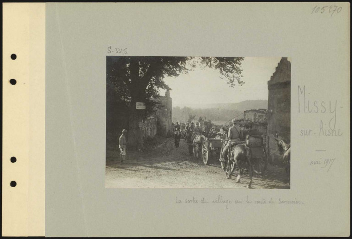 Missy-sur-Aisne. La sortie du village sur la route de Sermoise