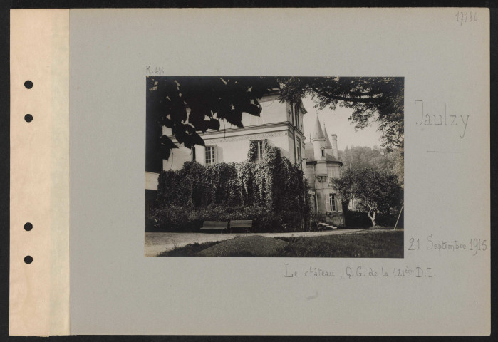 Jaulzy. Le château, QG de la 121e DI