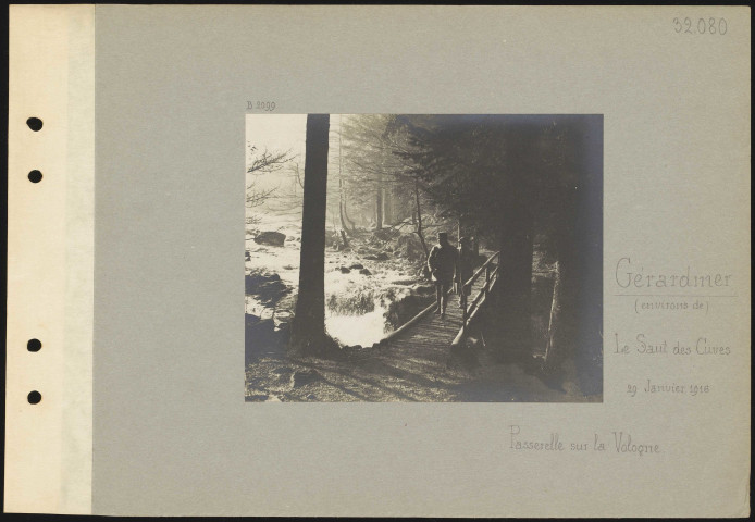 Gérardmer (environs de), Le Saut des Cuves. Passerelle sur la Vologne