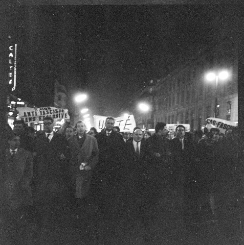 Le 8 février 1962 au métro Charonne : la manifestation anti-OAS, des blessés