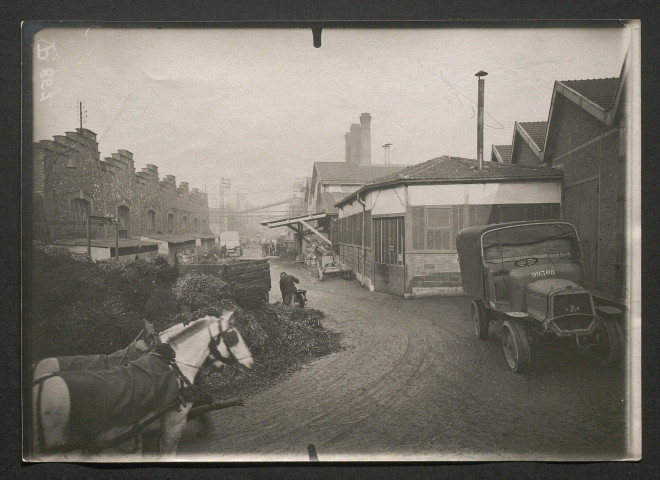 Etablissements Panhard et Levassor à Paris (Seine)