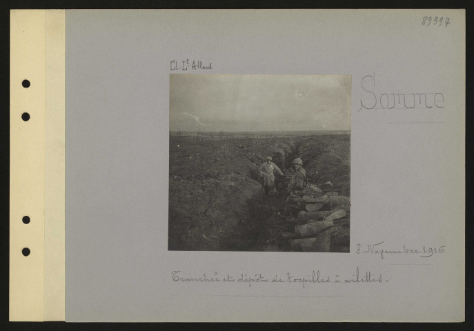 Somme. Tranchée et dépôt de torpilles à ailettes