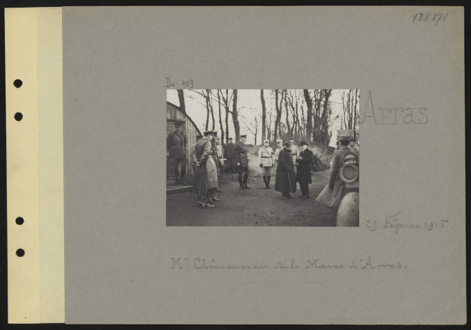 Arras. M. Clemenceau et le maire d'Arras