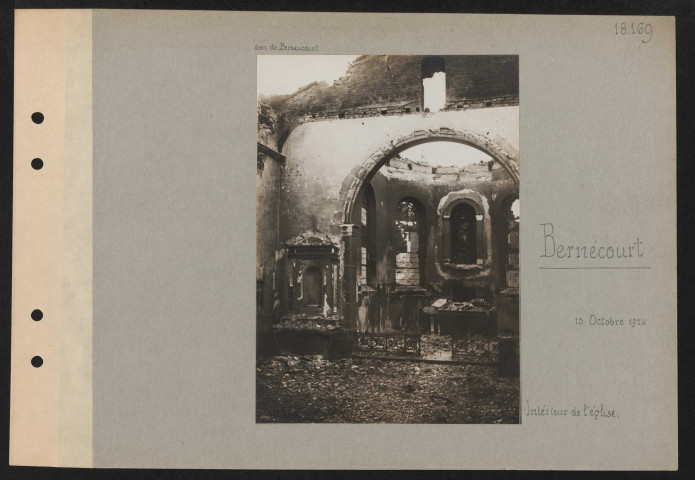 Bernécourt. Intérieur de l'église