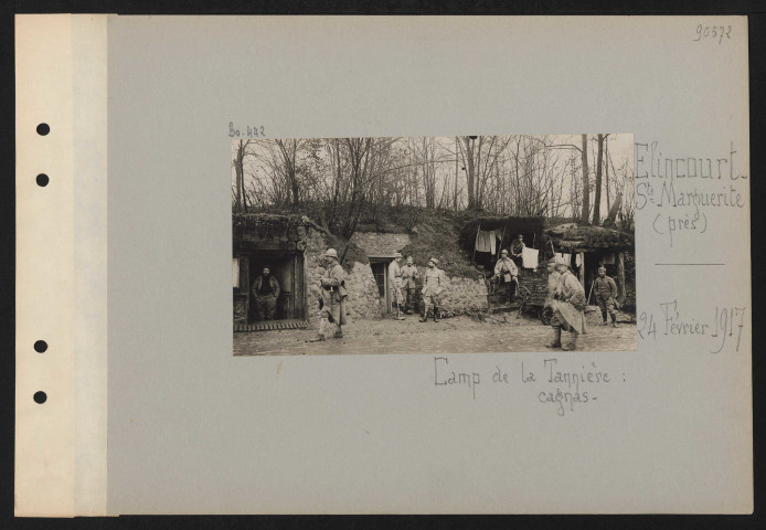 Elincourt-Sainte-Marguerite (près). Camp de la Tannière : cagnas