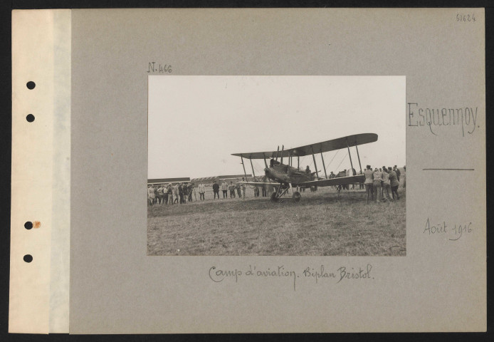 Esquennoy. Camp d'aviation. Biplan Bristol