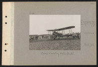 Esquennoy. Camp d'aviation. Biplan Bristol