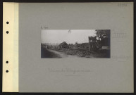 Curlu. Un coin du village en ruines