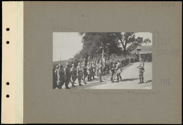 Fleur Fontaine. Remise de la Légion d'honneur au commandant Guelot du 81e régiment d'artillerie territoriale