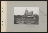 Roye-sur-Matz. L'église et le cimetière