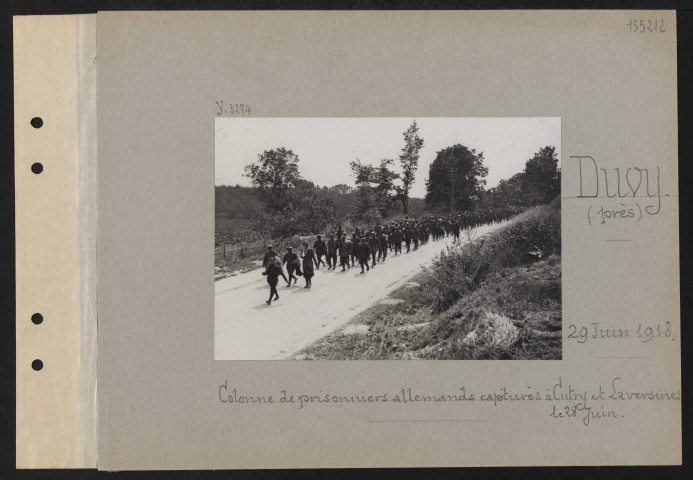 Duvy. Colonne de prisonniers allemands capturés à Cutry et Laversines le 28 juin