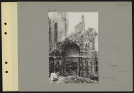 Arras. Hôtel de ville. Ruines