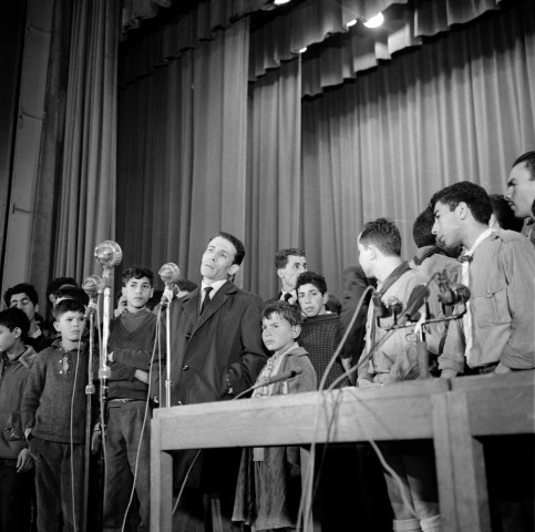 Salle Hdn Kalhoun. Hommage aux petits cireurs. 2