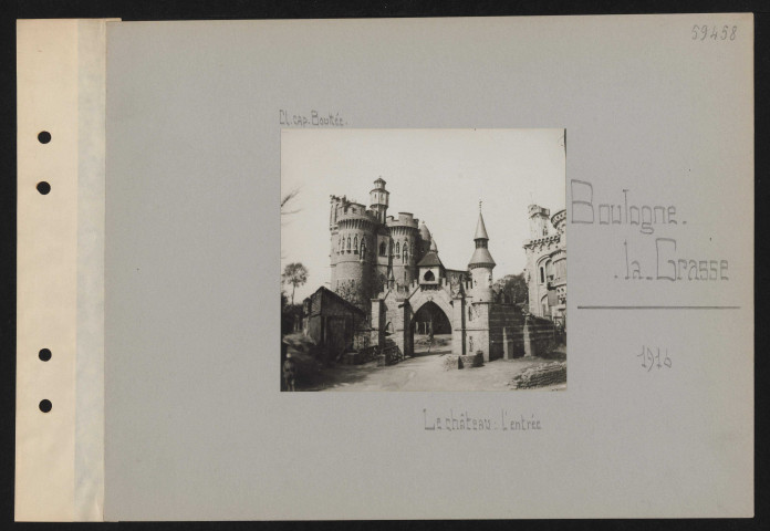 Boulogne-la-Grasse. Le château : l'entrée