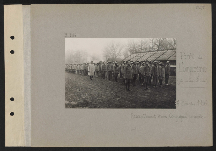 Forêt de Compiègne (près La Croix Saint-Ouen). Rassemblement d'une compagnie annamite