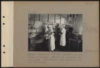 Bligny. Hôpital temporaire V.R. 67. Sanatorium pour blessés et malades atteints ou suspects de tuberculose. Stérilisation des crachoirs et des crachats