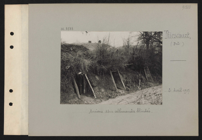Thiescourt (près). Anciens abris allemands blindés