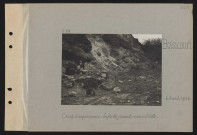 Boisicourt. Camp d'expériences : enfants jouant aux soldats