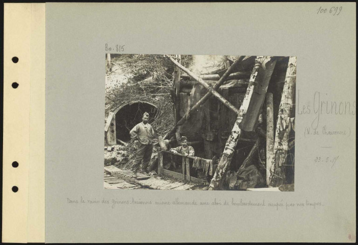 Les Grinons (nord de Chavonne). Dans le ravin des Grinons. Ancienne cuisine allemande avec abri de bombardement occupée par nos troupes
