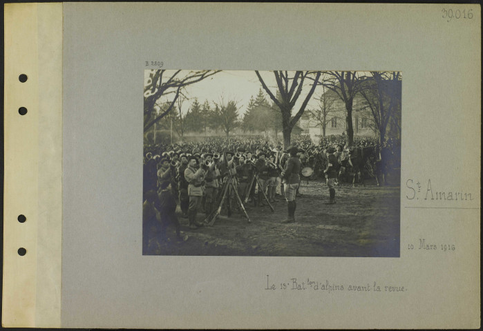 Saint-Amarin. Le 13e bataillon d'alpins avant la revue