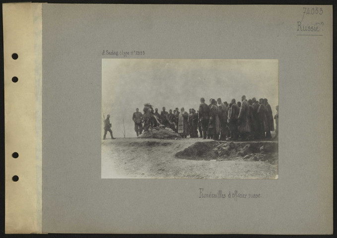 S.l. (Russie ?). Funérailles d'officier russe