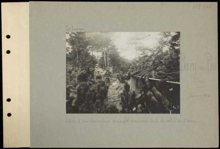 Berry-au-Bac (près). Entrée d'un observatoire camouflé dominant toute la vallée de l'Aisne